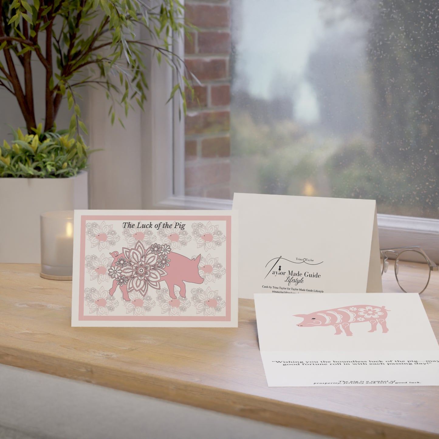 Lucky Pig, Greeting Cards (1, 10, 30, and 50pcs)