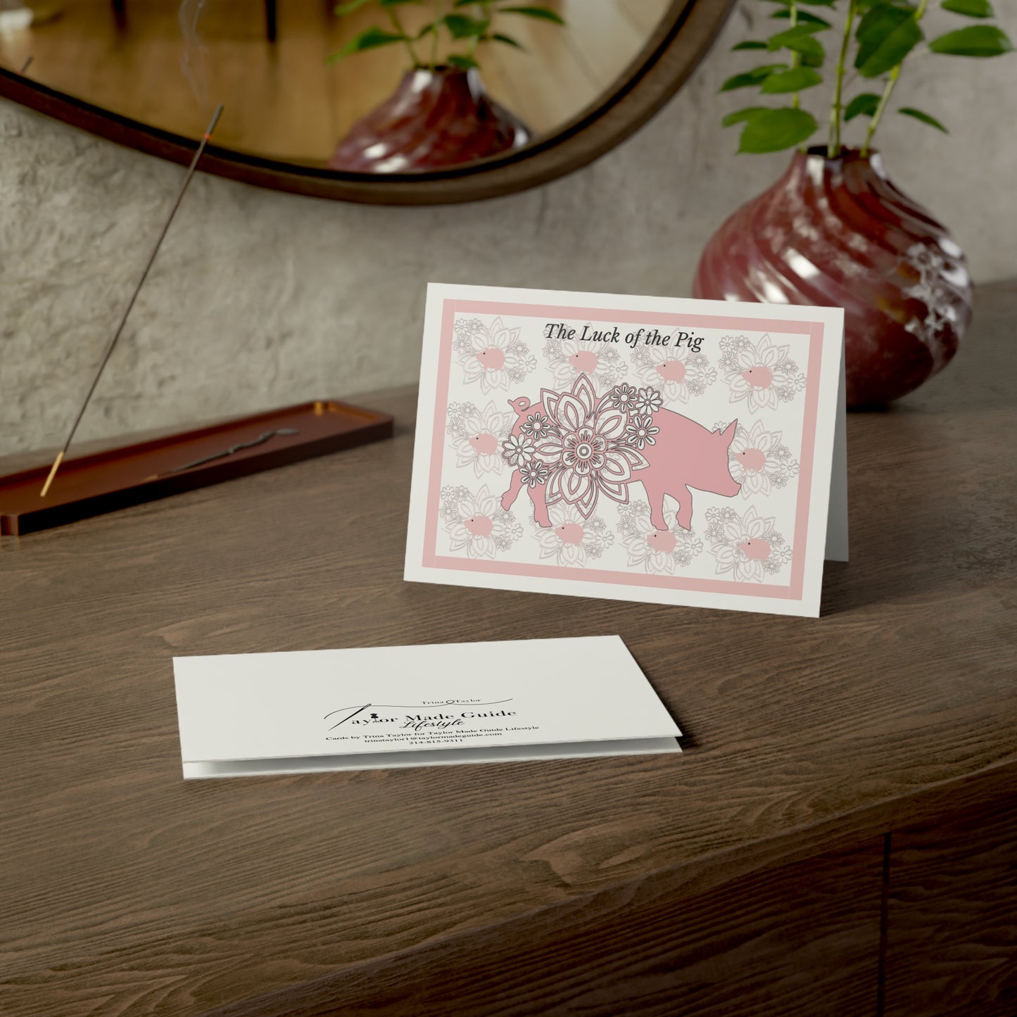 Lucky Pig, Greeting Cards (1, 10, 30, and 50pcs)